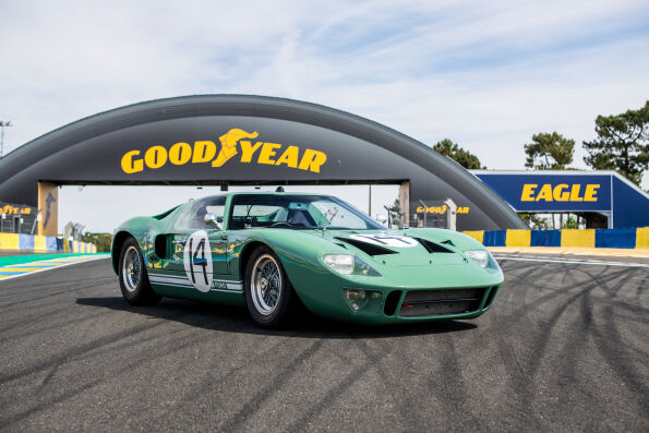 1965 24 Hours of Le Mans Ford Factory Entrant GT40 - Classic Yorkshire